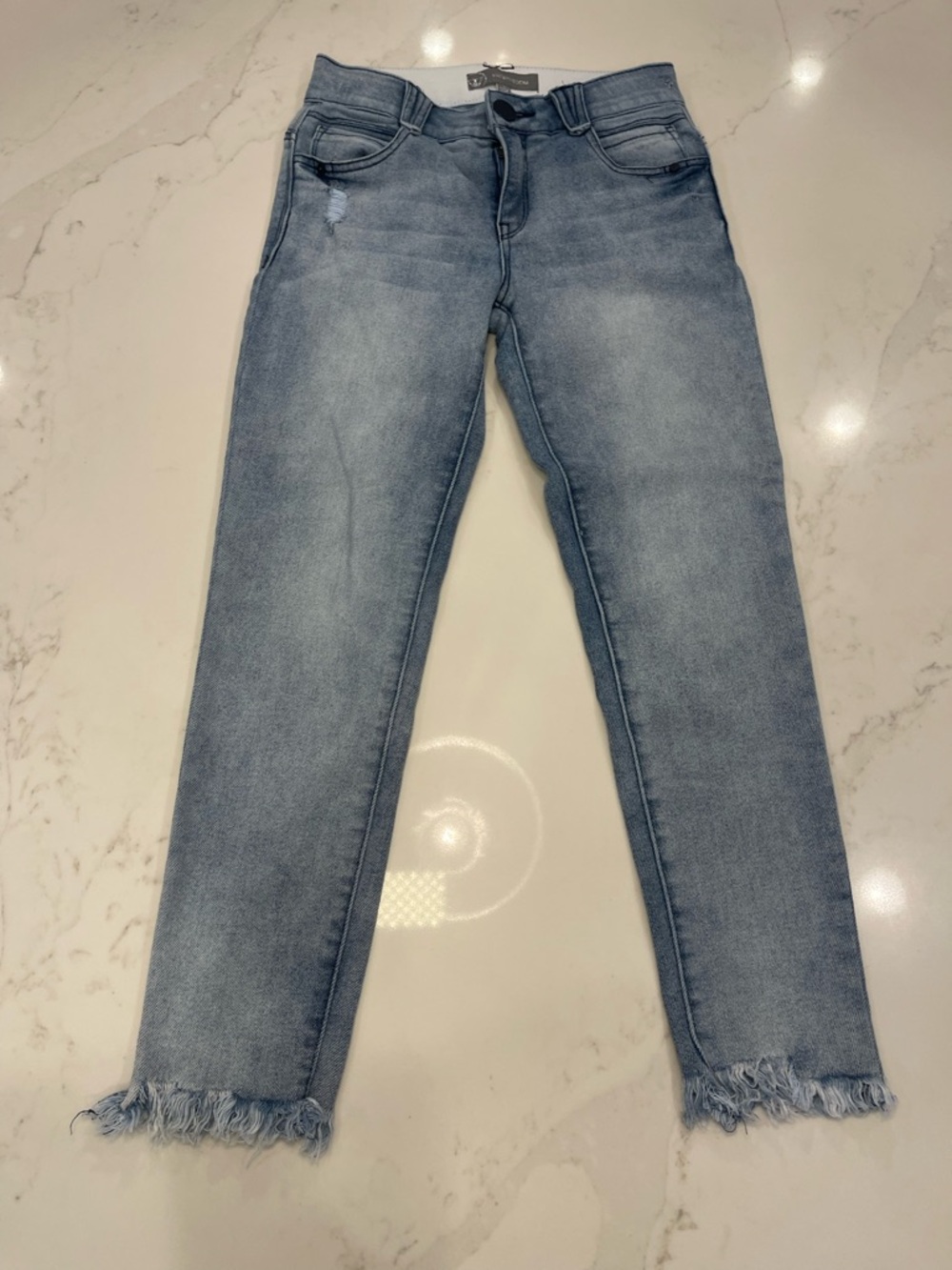 LIKE NEW! Wit & Wisdom Light Wash Women’s Skinny Jeans - Blue - Picture 2 of 14